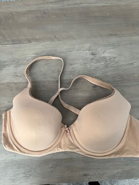 Victoria's Secret Light Nude Padded T-Shirt Bra